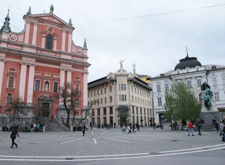 ESLOVENIA 13 (LUBIANCA).EL CENTRO DE ESTA PRECIOSA CIUDAD