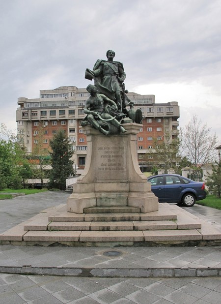 RUMANIA 28. (CRAIOVA) MONUMENTO AL PRINCIPE BARBU DIMITRIE STIRBEI