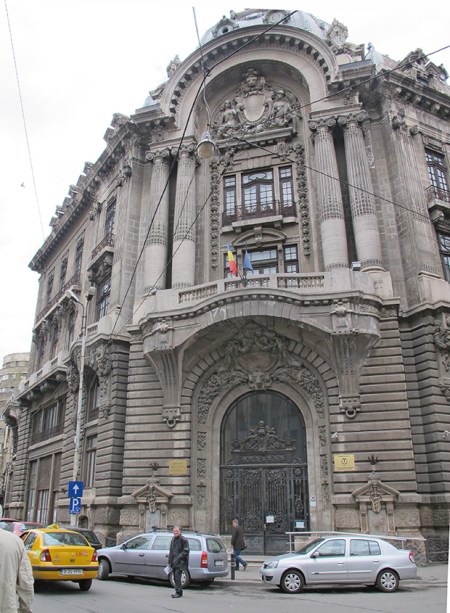 RUMANIA 43. (BUCAREST) LA BIBLIOTECA NACIONAL