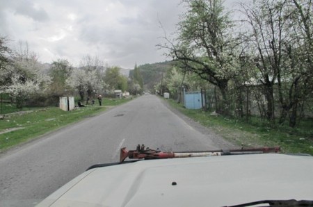 GEORGIA 129. (ATRAVESANDO EL CAUCASO) EMPIEZA LA SUBIDA