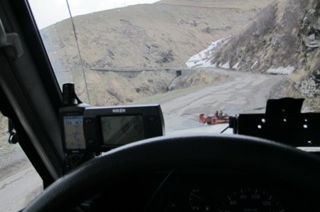 GEORGIA 138. (ATRAVESANDO EL CAUCASO) EL NOMBRE PROVIENE DEL GRIEGO KAUKASOS, LEGENDARIO PASTOR MUERTO POR CRONOS EL DIOS DEL TIEMPO