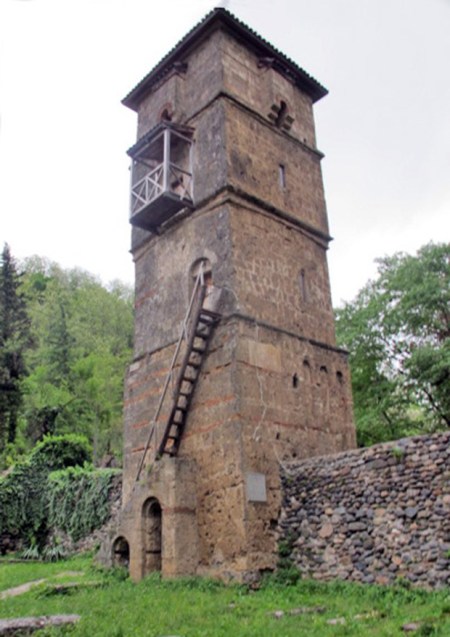 GEORGIA 40.(CONVENTO DE UBISI) UNA RARA TORRE DE 4 PISOS DE 1141