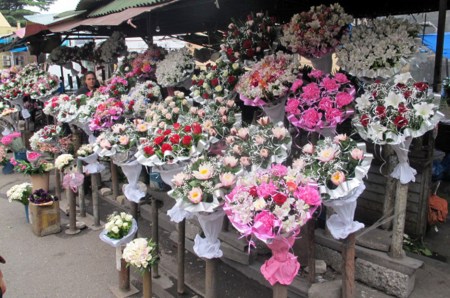 GEORGIA 71. (TIFLIS) EN EL MERCADO DE LAS FLORES 3