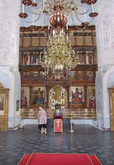 RUSIA 1° ENTRADA 37. (ASTRACAN-EL KREMLIN) INTERIOR DE LA CATEDRAL DE LA ASUNCION 2