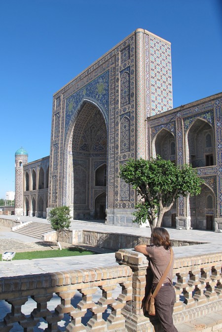 UZBEKISTAN 255 (SAMARCANDA) MADRAZA TILLYA KARI, CONSTRUIDA POR EL SENOR FEUDAL ALCHIN YALANTUSH BAHADUR, ENTRE 1646-1660
