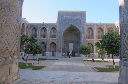 UZBEKISTAN 264 (SAMARCANDA) MADRAZA ULUGH BEG, ENTRADA AL PATIO INTERIOR