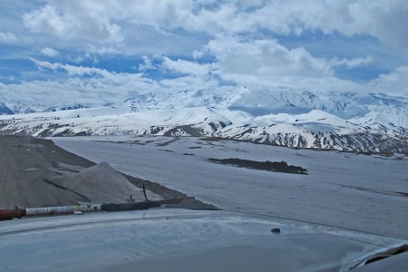 KIRGUISTAN 77 (PAMIR, HACIA LA FRONTERA CHINA) YA ESTAMOS EN TERRITORIO CHINO SEGUN EL GPS