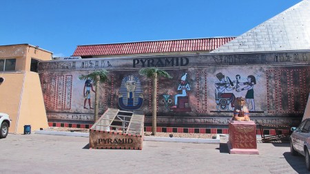 KAZAQUISTAN -2° ENTRADA 18 (KAPCHAGAY) CASINO 3