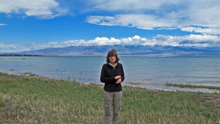 KIRGUISTAN 224 (EL LAGO ISSYK KUL) SEGUNDO LAGO DE MONTAÑA MAS GRANDE DEL MUNDO, DESPUES EL LAGO TITICACA