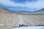 MONGOLIA 38 (HACIA KHOVB) AL FONDO ZONA DE AGUA