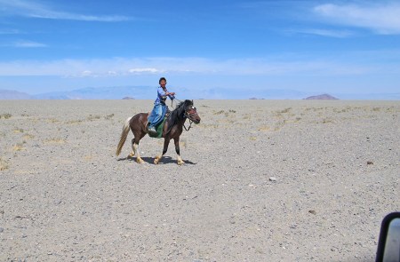 MONGOLIA 43 (HACIA KHOVB) …NOS CORTA EL PASO…