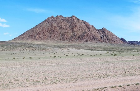 MONGOLIA 50 (HACIA KHOVB) FORMACIONE ROCOSAS ANTES DE LA POBLACION DE KHOVB 2