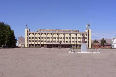 MONGOLIA 54 (KHOVD) EL PARLAMENTO COBIJA A MÁS DE DIEZ GRUPOS ÉTNICOS, COMO LOS OOLD, KHALKH, ZAKHCHIN, TORGUUD, URIANKHAI, MYANGAD, DORVOD, BAYAD, KAZAJSTAN, Y CHANTUU