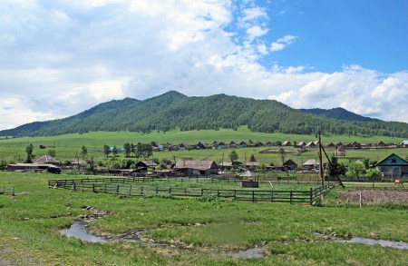 SIBERIA. 1° ENTRADA 34. (DE CAMINO A KOSH-AGACH) LA REGION DE LOS ALREDEDOR DE TOPUCHAYA ES BASTANTE POBRE
