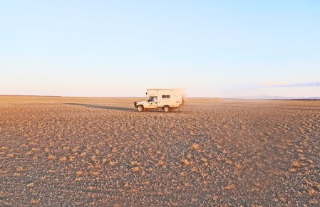 MONGOLIA 264 (BAYANZAG) LOS VECINOS NO NOS VAN A MOLESTAR