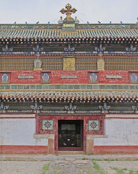 MONGOLIA 337 (KARAKORUM-EL MONASTERIO DE ERDENE ZUU) EL GRAN TEMPLO ZUU DE BUDA, COMPUESTO POR TRES TEMPLOS