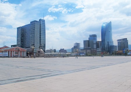 MONGOLIA 421 (EL CENTRO DE ULAN BATOR) PARTE SUR DE LA PLAZA DE SUKHBAATAR