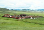 MONGOLIA 457 (EL MONASTERIO DE AMARBAYASGALANT) SE ENCUENTRA EN EL VALLE DE IVEN CERCA DEL RÍO SELENGE , A LOS PIES DEL MONTE BUREN - KAN, LA CIUDAD MAS CERCANA ES ERDENET A 60 KM.