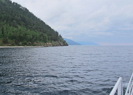 SIBERIA 2°, 63 (LAGO BAIKAL) EMBARCADOS, ES UNO DE LOS LAGOS MAS TRANSPARENTES DEL MUNDO SE PUEDE VER FACILMENTE A 20.M DE PROFUNDIDAD