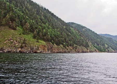 SIBERIA 2°, 65 (LAGO BAIKAL) EMBARCADOS, LA BIODIVERSIDAD DEL LAGO ES UNICA TIENE, 1.600 GENEROS DE ANIMALES Y 800 VEGETALES, DESCUBIERTOS HASTA AHORA, ADEMAS 80% SON ENDEMICOS