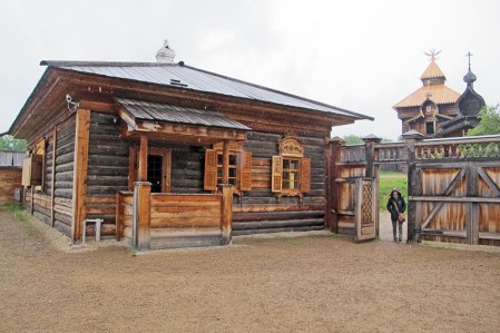 SIBERIA 2°, 78 (P0BLADO DE TALTSY) PERTENECE AL PATRIMONIO HISTORICO Y CULTURAL SIBERIANO DE IMPORTANCIA NACIONAL