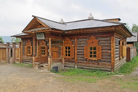 SIBERIA 2°, 94 (P0BLADO DE TALTSY) DETALLES DE EXTERIORES 4