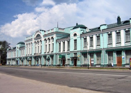 SIBERIA 2°, 211 (LA CIUDAD DE OMSK) EL MUSEO DE BELLAS ARTES. FUNDADA EN 1716, FUE COMO EL SITIO MÁS FORTIFICADO DE SIBERIA, EN SU PRESIDIO FUE INTERNADO FIODOR DOSTOYEVSKI