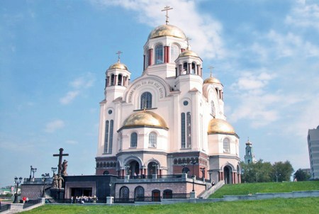 SIBERIA 2°, 229 (EKATERINBURG) IGLESIA ORTODOXA EN RECUERDO A LA SANGRE DERRAMA POR EL SALVADOR