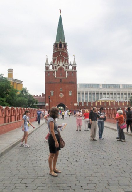 RUSIA 2° ENTRADA 38 (MOSCU) EL KREMLIN Torre Salvador