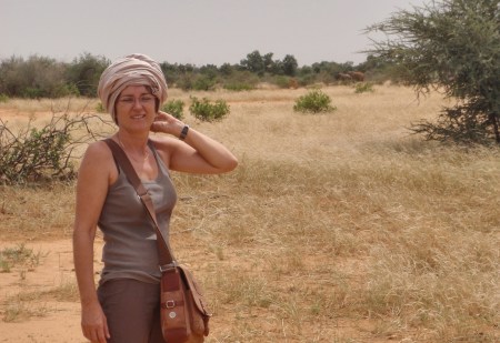 MALI 170 (LOS ELEFANTES DEL DESIERTO DE GURMA) PETRA SE PREGUNTAN COMO ESTOS ANIMALES PUEDEN AGUANTAR UN CALOR TAN TERRIBLE