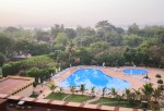 MALI 59 (BAMAKO) EL HOTEL LAICO DE LA AMISTAD, PANORAMA DESDE NUESTRA HABITACION, EL AMBIENTE BRUMOSO ES DEBIDO AL TERRIBLE CALOR