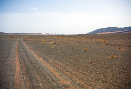 MARRUECOS 25 PISTA EN DIRRECCION AL VALLE DE DRAA