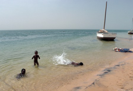 MAURITANIA 16 (BANC D’ARGUIN) LOS IMRAGUEN GENUINOS SON POCO MAS DE 120 HABITANTES