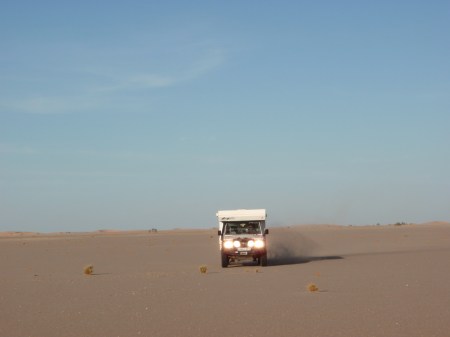 MAURITANIA 28 (HACIA NOUAKCHOT) CERCA DE NOUAGMAR