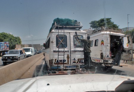 SENEGAL 27 (DAKAR) ES LA CAPITAL DE SENEGAL, TIENE UNAPOBLACION DE 1.200.000 HABITANTES Y UN AREA METROPOLITANA DE 2.450.000 HABITANTES