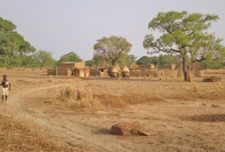 BURKIINA FASO 29 (HACIA LERABA Y KENEDOUGOU) POBLADOS EN NUESTRO CAMINO 1