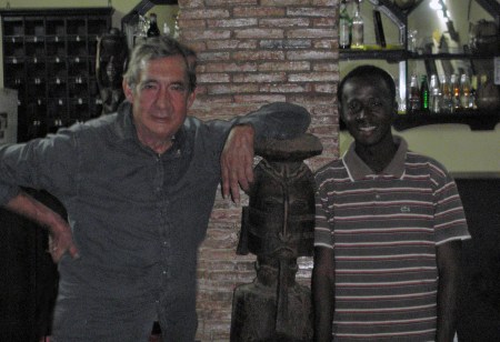 MALI 197 (EL PAIS DE DOGONES-BANDARIAGA) CON NUESTRO AMIGO AMADU