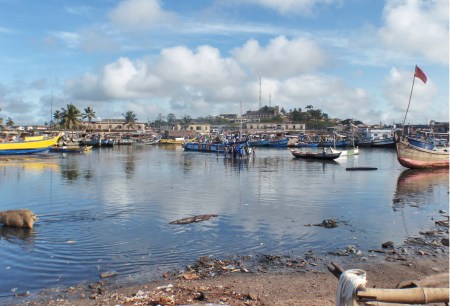 GHANA 78 (POR LA COSTA DE GHANA - ELMINA) FUE EL PRIMER ASENTAMIENTO EUROPEO EN EL OESTE DE AFRICANO, TIENE UN POBLACION DE UNAS 20.000 PERSONAS