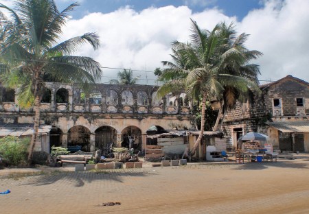 COSTA DE MARFIL 4 (GRAND-BASSAM) HA SIDO LA CAPITAL DE LA COLONIA FRANCESA DESDE 1893 Y 1896
