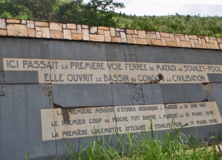 CONGO KINSASA 20. (POR LA NACIONAL N-1) PLACA COMMEMORATIVA DEL 50º ANIVERSARIO DEL TREN LEOPOLDVILLE A MATADI