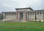 CONGO KINSASA 5. (KINSASA CIUDAD) LA UNIVERSIDAD MARIEN NGOUABI, ES ESTATAL TIENE FACULTADES DE DERECHO Y MEDICINA