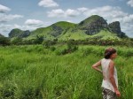 ANGOLA 10. (POR LAS PROVINCIAS DE ZAIRE Y BENGO) BONITO PAISAJE ANTES DE N´BACA